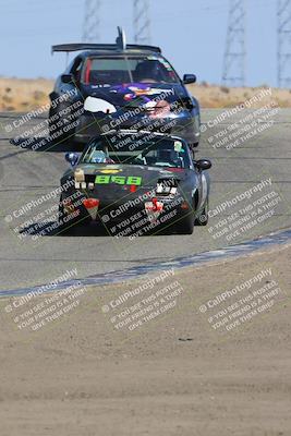 media/Oct-01-2023-24 Hours of Lemons (Sun) [[82277b781d]]/1045am (Outside Grapevine)/